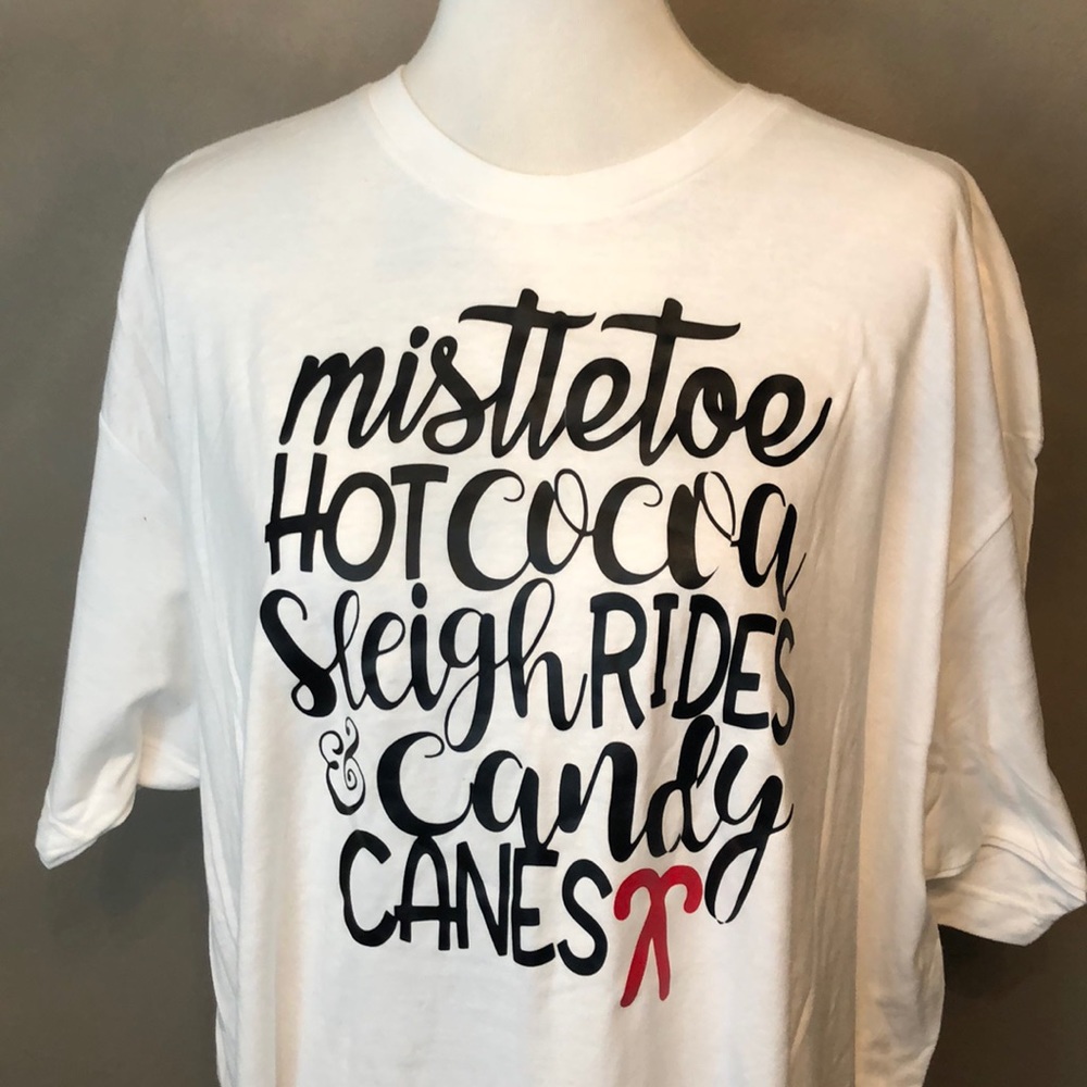 Graphic Christmas Tee
